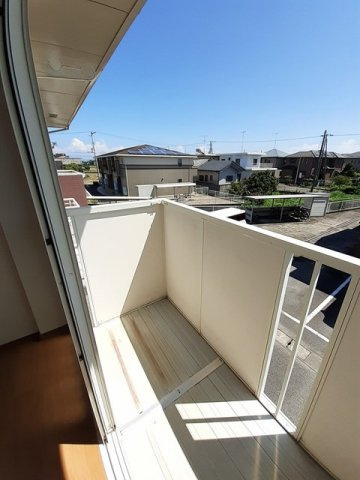 フォンテーヌＡのバルコニー|陽当たり良好なバルコニーです
