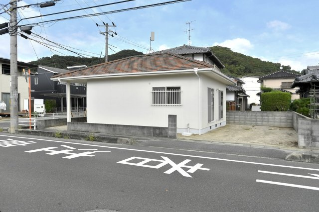 岡山市東区瀬戸町下　中古戸建