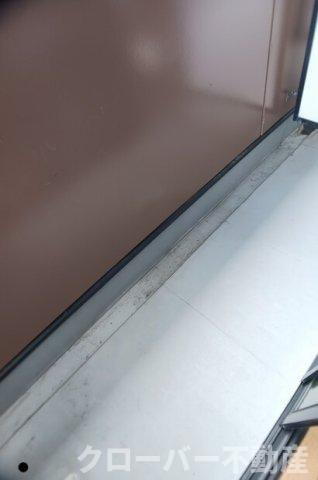 メゾニティー・室町のバルコニー