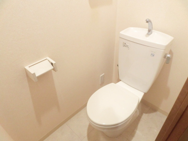 グラビスコート加古町のトイレ