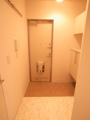【玄関】 | ボンヌールⅡ | 毎日通る玄関はこちらです