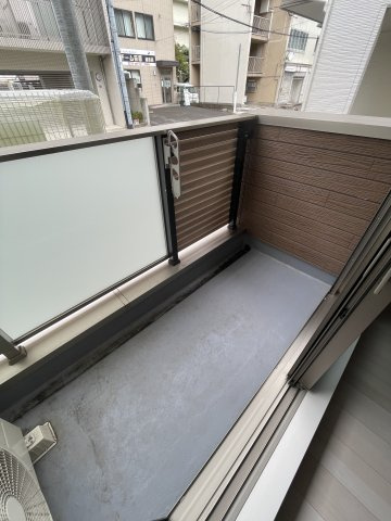 F asecia aireのバルコニー