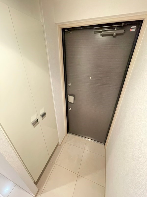 大阪市中央区安堂寺町２丁目の賃貸マンションの玄関