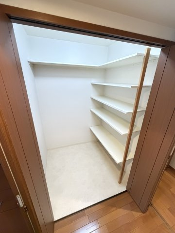 メトロポリタンの収納