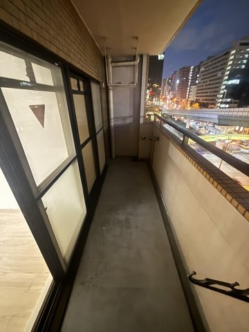 日生ロイヤル高津のバルコニー