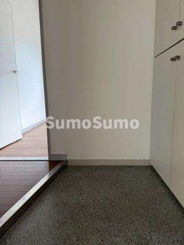 エクセレンス御影の玄関