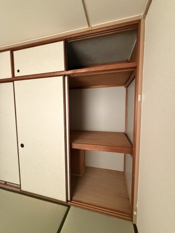 芦屋浜高層（高浜)1号棟の収納
