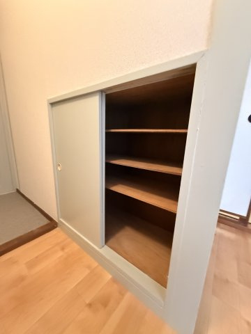 芦屋浜高層（高浜)1号棟の収納
