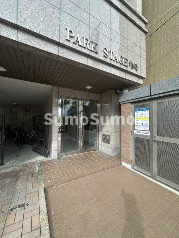 パークステージ箱崎のエントランス