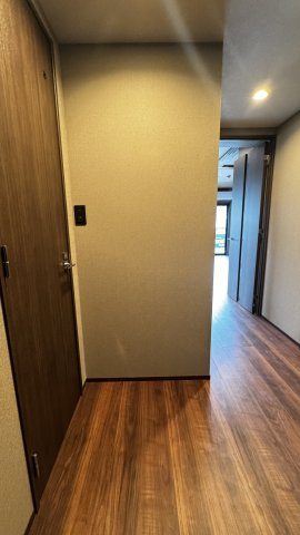 MODERN ASPIRATION 箱崎AXIA の玄関