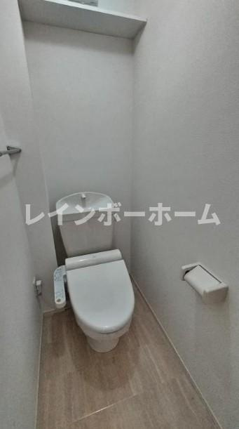 メゾンヴェール徳住のトイレ|反転間取りです。