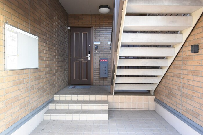 ロイヤルパークス林町 C棟|お知らせ板