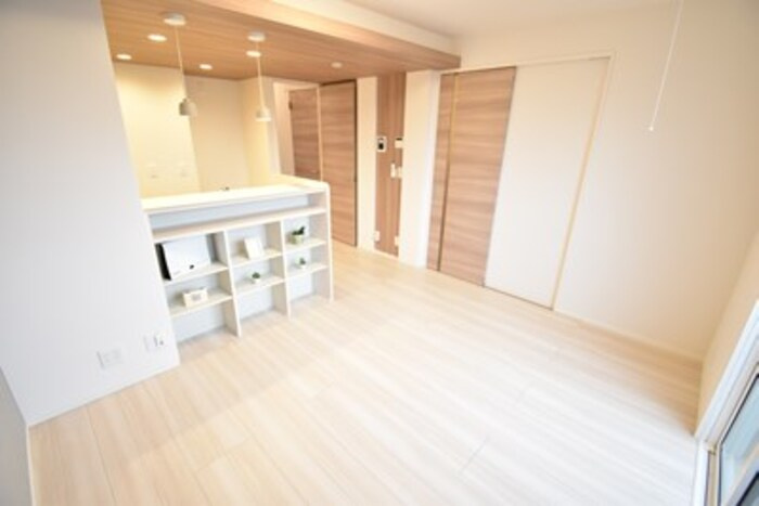 Ciella|ＬＤＫ１０．７帖