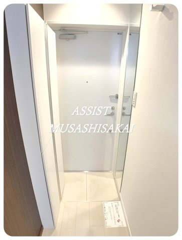 GR西荻窪の玄関