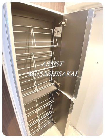 GR西荻窪の玄関