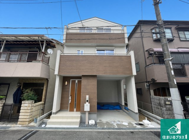■高槻市大冠町　新築一戸建ての外観|お客様に長く安心して住んでいだだける事にこだわった家づくり！住んでからのアフターサービスにもしっかりと取り組んでいます！