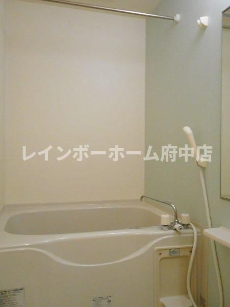 ヴィクトワールの浴室
