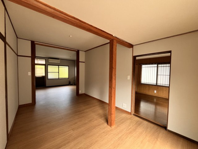 【内装】 | クレストハウス石井長者原 | リビング