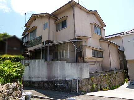 呉市三和町中古戸建の前面道路含む現地写真