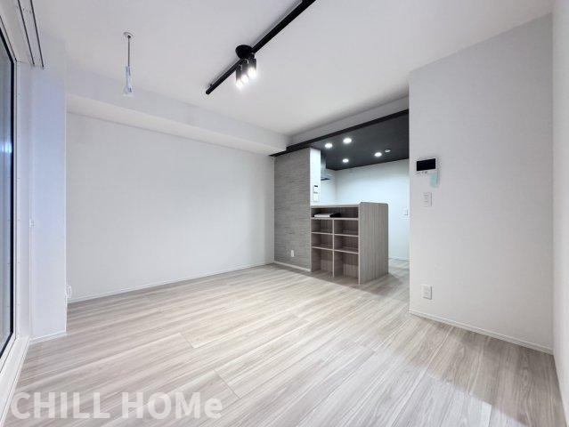 D-ROOM並榎町の居間・リビング|他社様掲載物件もまとめてご紹介、ご案内可能です(^^)/