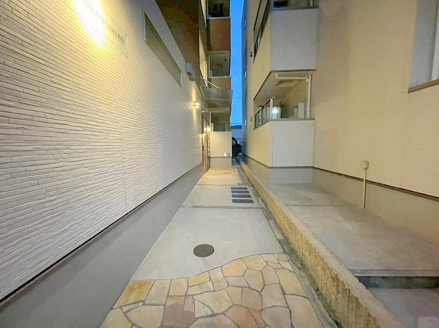 フジパレス豊里中央公園Ⅱ番館のエントランス