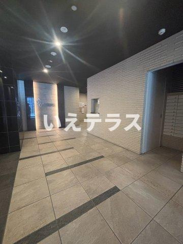 プレサンス三宮ポルトのロビー