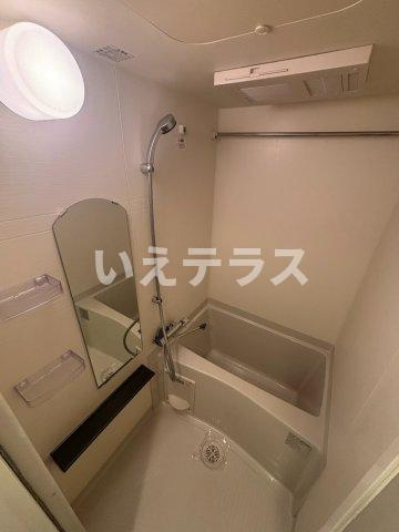 プレサンス三宮ポルトの浴室