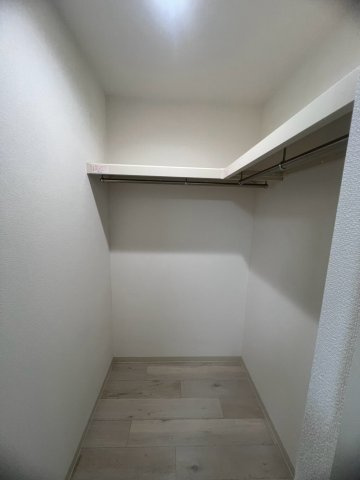 大阪市西淀川区佃３丁目のアパートの収納