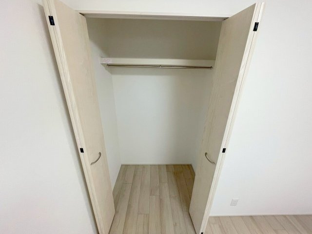 フジパレス十三イーストの収納