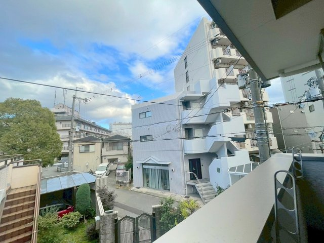 フジパレス十三イーストの展望