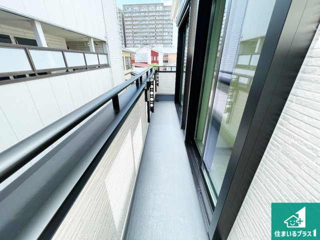 ■茨木市西福井　新築一戸建てのバルコニー|日当たりのよいバルコニー！お部屋が開放的に！