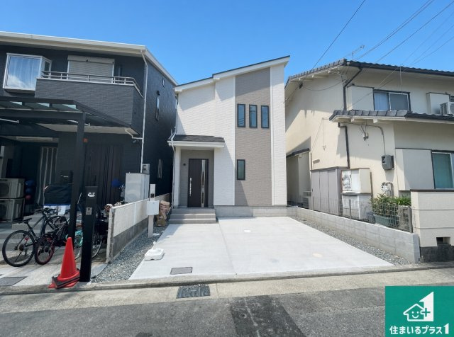 ■茨木市西福井　新築一戸建ての外観|お客様に長く安心して住んでいだだける事にこだわった家づくり！住んでからのアフターサービスにもしっかりと取り組んでいます！