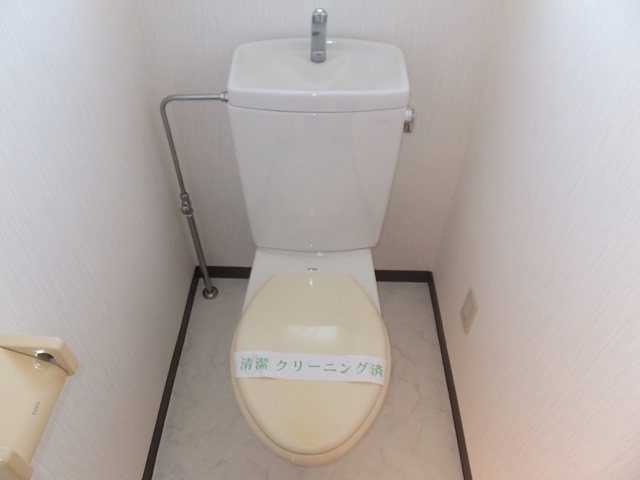 ツインコート調布Ａのトイレ