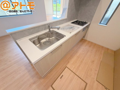 【キッチン】 | 清水区中矢部町8期　新築戸建　全1棟 | 対面式のキッチンはリビングを見渡すことができるので安心♪家族の会話も増えそうですね♪