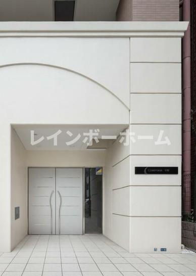 コンフォリア行徳のエントランス