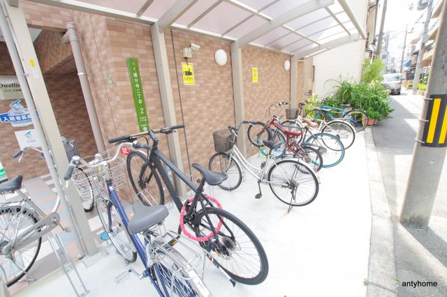 ＥＴＣ天神橋の駐車場