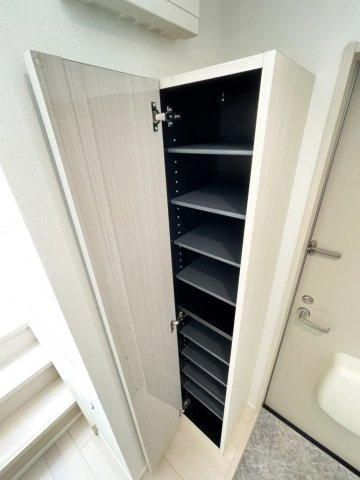 北区赤羽西４丁目のアパートの玄関|同仕様