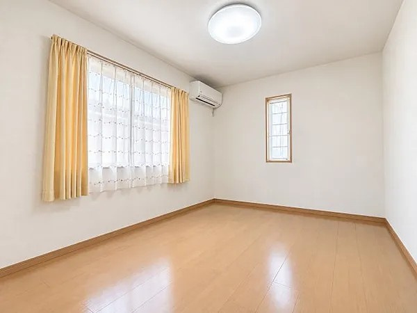 野洲市近江富士6丁目　中古戸建