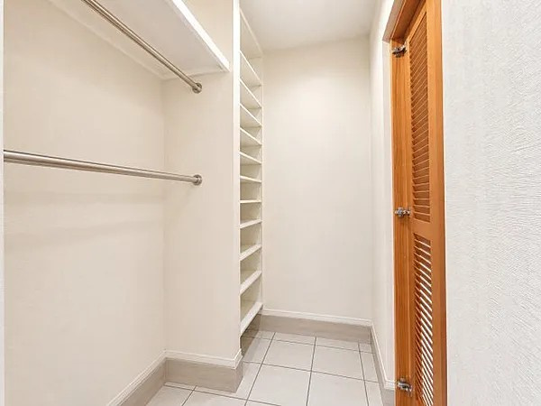 野洲市近江富士6丁目　中古戸建
