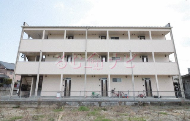 福岡市南区鶴田３丁目のアパートの外観