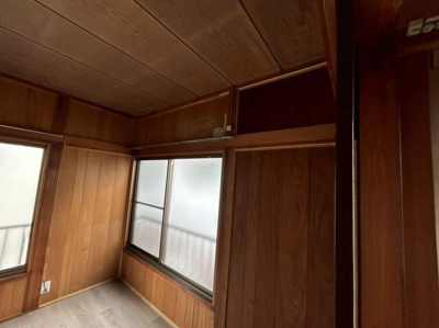 【洋室】 | 藤間戸建て | 広々とした洋室です