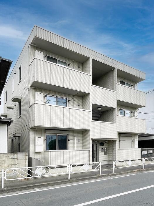 アベニューセイジョウの外観