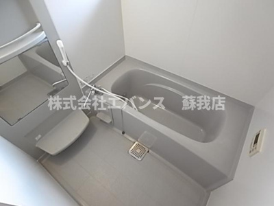 【浴室】 | ルミエールⅡ | コンパクトで使いやすいお風呂です