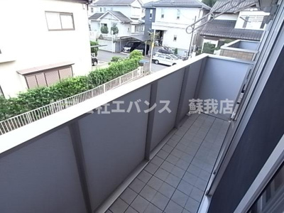 【バルコニー】 | ルミエールⅡ | 落ち着いた時間を過ごせるバルコニーです