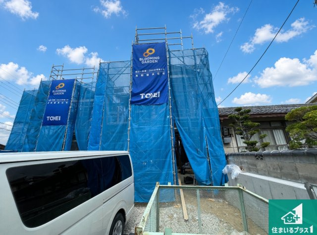 亀岡市西つつじケ丘雲仙台　新築一戸建ての外観|周辺は落ち着いた街並みの住宅地！子育てがしやすい住環境です！まだ未完成ですが、現地でしかわからない事もございます。是非一度ご覧ください。