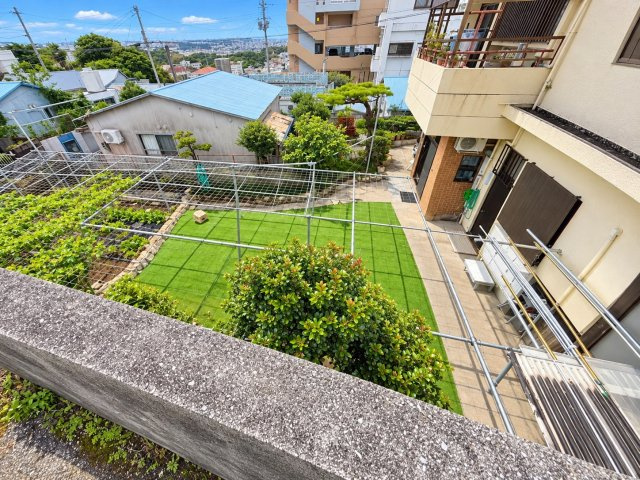 北谷町吉原の周辺