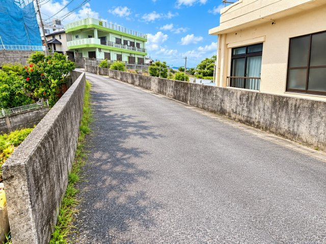 北谷町吉原の周辺