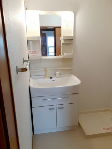 ネオ・シャルム本山の洗面所|使いやすい洗面所です