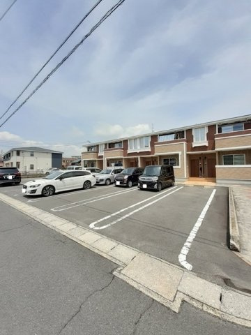 ル　ヴォン　ドゥの駐車場