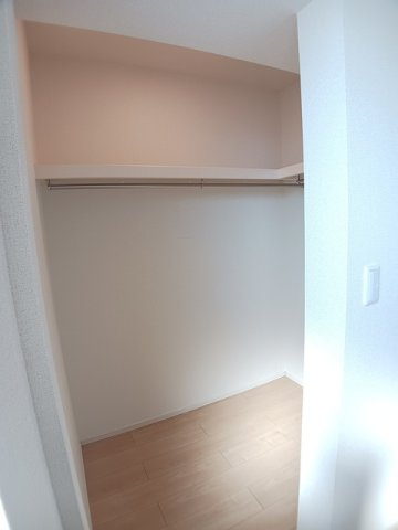 セレーノ　Ⅱ番館の収納